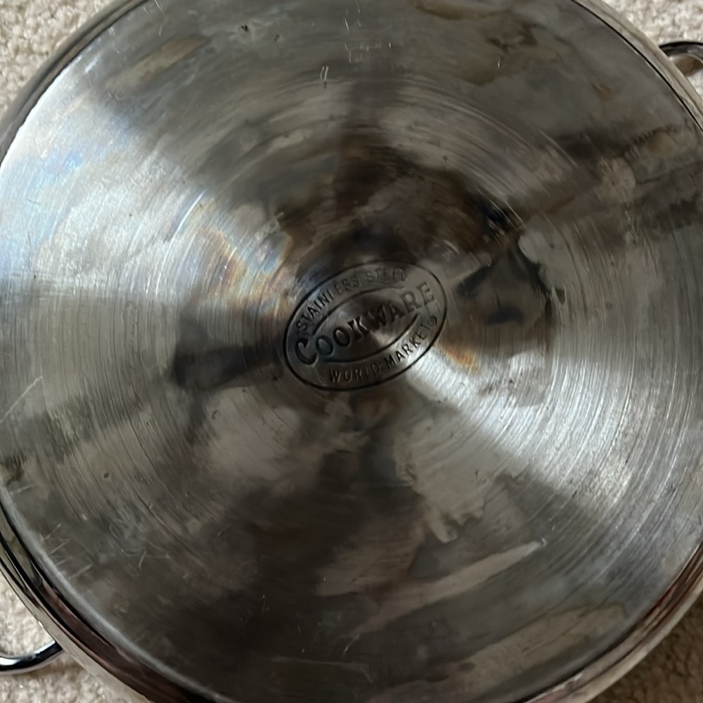 12” Skillet with Glass Lid - Picture 4 of 4